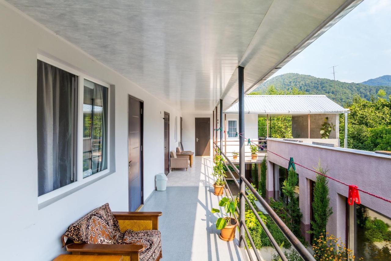 The Kiwi House Hotel Lagodehi Exterior foto